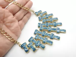 Hübsche blaugrüne Emaille goldfarben Metall gewebt Design Lätzchen Halskette Vintage - Bild 1 von 5