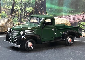 1:24 BURAGO Diecast GREEN 1941 PLYMOUTH TRUCK CHRYSLER No Box - Picture 1 of 24