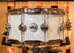DW 6.5x14 Collector's Maple VLT White Crystal Snare Drum - SO#1339947 - Picture 1 of 6
