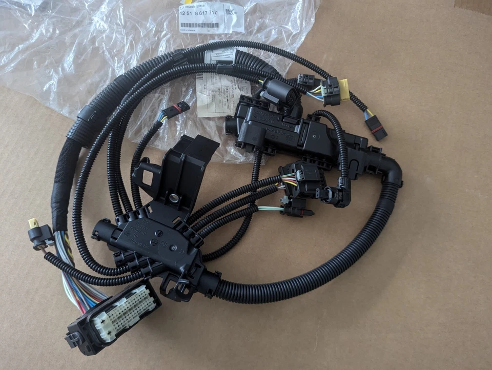 NEW Genuine BMW Mini Cooper F56 Module 2 Wiring Loom Harness 12518617717 - Image 1 of 1