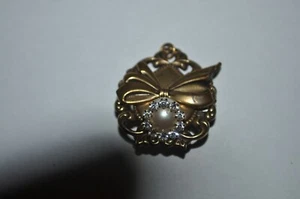 Vintage Multi-Color Rhinestone Gold Tone Brooch - Picture 1 of 2