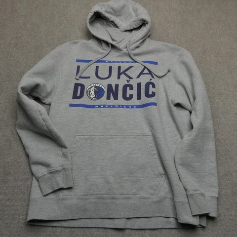 Dallas Mavericks LUKA DONCIC Sweatshirt Size Large Port & Company Ring Spun Cover