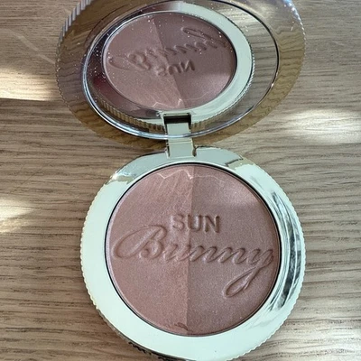 Too Faced SUN BUNNY California Glow Radiant Duo Tone BRONZER - Full Size Tested - Image 1 of 3