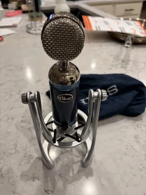 Blue Microphones Spark SL Large Studio Condenser Microphone - Image 1 of 4