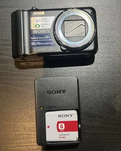 Sony CyberShot DSC-H55 Compact Digital Camera Black 14.1MP 10x - Picture 1 of 5