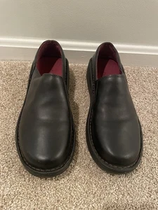 Chaco schwarze Leder Slipper EU 42, US 11 bequeme flache Schuhe - Bild 1 von 7