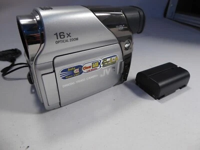 JVC GR-D225EK MiniDV Camcorder - Digital Video Camera  - tested with battery - Image 1 of 4
