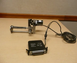 Instron Satec Extensometer T3M Specimen Elongation Tensile Tester Yield ASTM E8 - Picture 1 of 5