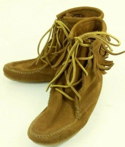 Minnetonka 2422 Women Boots Moccasins Ankle US 4 Brown Suede Fringe Booties 454 - Picture 1 of 11