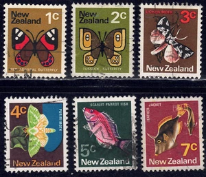 1970-71 New Zealand SC# 434-446 - Butterflies - 6 Different Stamps - Used - Picture 1 of 2