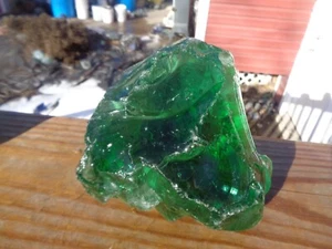 Glass Rock Slag Beautiful Clear Green 4.12 lbs VV7 Landscaping Aquarium - Picture 1 of 2