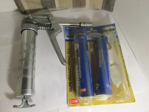 LubriMatic 30-190 Mini Grease Gun +(2) New Sta Lube Marine Grease - 3 oz. - Picture 1 of 4