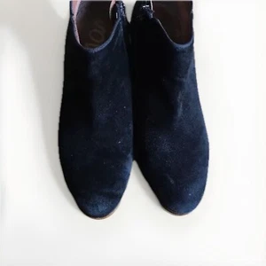 Sam Edelman Petty Booties Suede Ankle Boots, Black, 6M - Picture 1 of 8