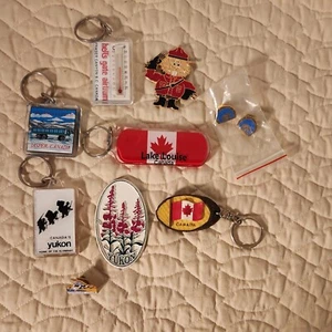 9 Junk drawer lot All CANADA themed Keychain, Magnet, Pin new & used - Picture 1 of 8