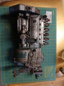 Bosch Fuel injection pump,# 0400 846 579, # 0400846579 - Picture 1 of 6
