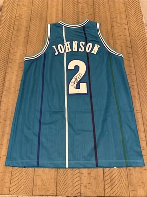 LARRY JOHNSON SIGNED AUTO HORNETS JERSEY SIZE XL JSA COA - Image 1 of 3