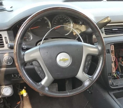 2007-2010 Chevrolet Silverado 3500 LH Driver Steering Wheel Airbag OEM - Image 1 of 2