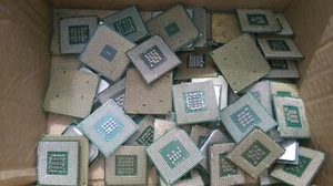 1kg CPU Prozessor Schrott mit Pins AMD INTEL Gold Silber Kupfer Recycling Top - Bild 1 von 2