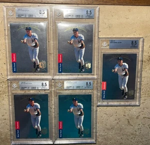 5x Lot: 1993 SP Derek Jeter #279 RC BGS 8.5 Rookie Card Yankees HOF - Picture 1 of 10