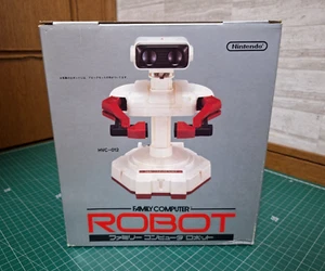 NUEVO Nintendo Robot HVC-012 Family Computer Unit Japón *GRAN CAJA - 100% NUEVO* 2 - Imagen 1 de 2