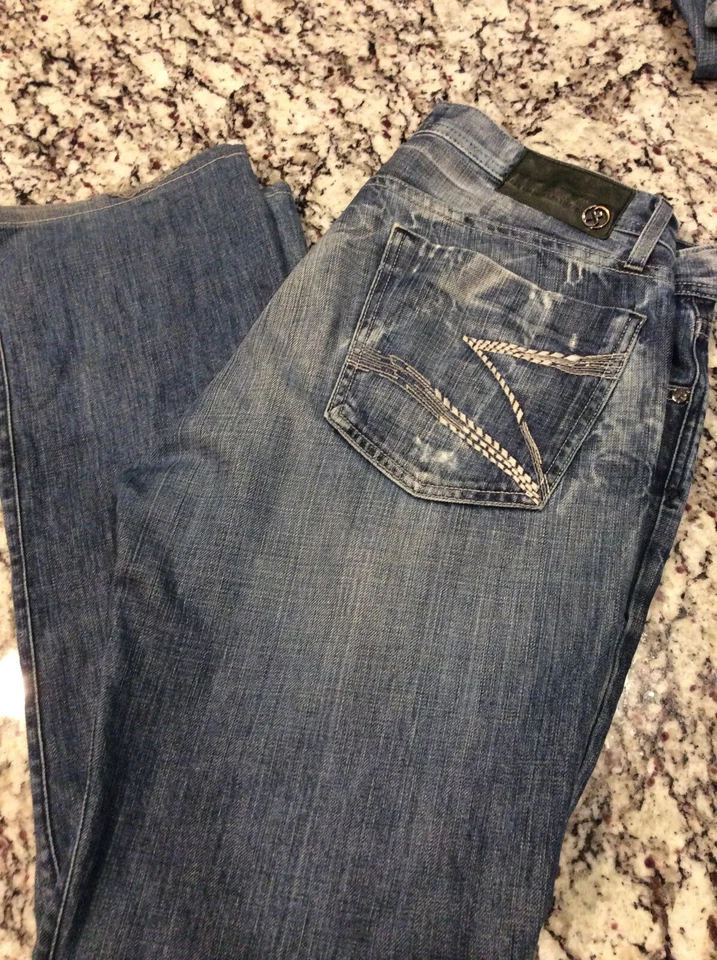 Distressed Dylan & George 男式牛仔裤 STEPHAN 直筒尺寸 34W 30L 美国制造 — 第 1/4 张图片