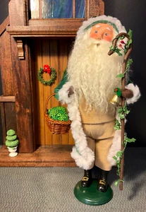 Byers Choice 2009 St. Patrick's Day Irish Santa w/ Shepherd's Crook Bell Basket - Picture 1 of 20