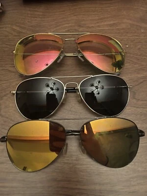 3 pares de gafas de sol cromadas estilo aviador Foto 1 de 2
