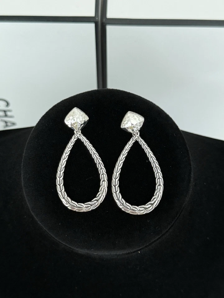 NUEVO John Hardy Clásico Cadena Martillada Plata de Ley Pera Pendientes Colgantes $450 Foto 1 de 1