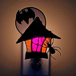 Handgefertigtes Buntglas Spukhaus mit Fledermaus Spinne Nachtlicht Kupfer foliert - Bild 1 von 9