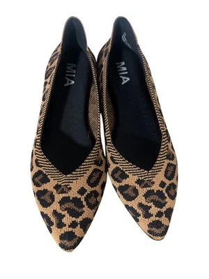 Mia Kerri Leopard Print Pointed Toe Flats Womens Size 6 M Slip On Comfort Shoes - Image 1 of 4