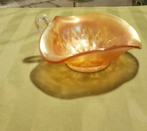 Cuenco de pañales de vidrio de carnaval caléndula iridiscente Dugan plato hojas rayos  - Imagen 1 de 4