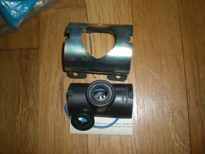 Новый из старых запасов 1976 1977 Ford Maverick ремонтный комплект клапана гидроусилителя руля D6DZ-3A650-A - Изображение 1 из 2