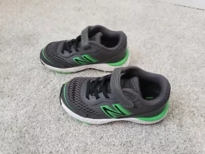 New Balance, 680v6 Sneaker Toddler Baby Size 8 IA680VB6 Gray/Green Sneakers - Picture 1 of 5