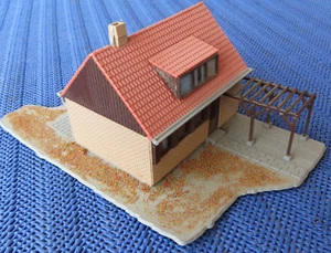 Para maqueta de ferrocarril H0 o sistema de slotcar -- vivienda, años 60 #181118 - Imagen 1 de 2