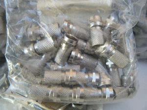 25 RG59 Coaxial Twist-On Connectors, F Type Connector in retail packs - Zdjęcie 1 z 2
