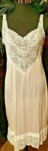 Vanity Fair White Full Lace Slip  Size 36 Made USA  Adjustable Straps 28"  Beaut - Picture 1 of 9