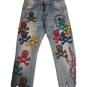 Crysp Denim Jeans Size 30 Love/Hate Skull & Bones NWT - Picture 1 of 9