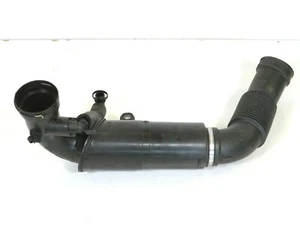 Tubo aria filtrato BMW e MINI usato con risuonatore F39 F45 F55 F56 F57 F60 7619268 - Foto 1 di 5