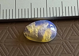 Australian Crystal Opal-Lightning Ridge 1.55ct Violet -Amazing Inclusion Pattern