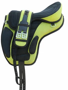Treeless Synthetic Freemax Horse English Saddle Green Color In 14 Sizes F/Ship. - Picture 1 of 3