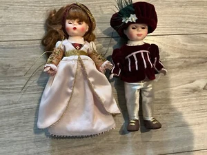 RARO set bambola Romeo e Giulietta Madame Alexander con supporti - Foto 1 di 2
