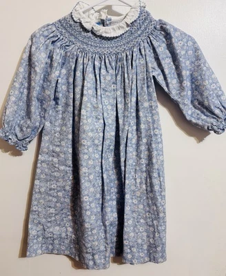 Anavini Hand Smocked Girls Long Sleeve Dress Size 5 Blue And White Flower Print - Image 1 of 4
