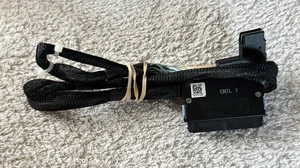 Amphenol SAS Cable CN-05FM3N-48570-064-0114-A00 - Afbeelding 1 van 4
