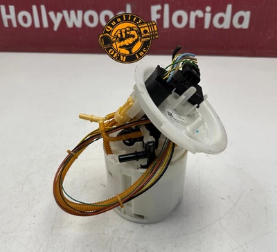 BMW M850 2019-2025 2020-2023 BMW M550 AWD tanque de gasolina bomba eléctrica fabricante de equipos originales 23 km Foto 1 de 4