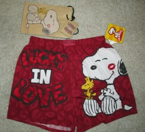 Peanuts Snoopy Valentinstag Boxershorts mit Geschenktüte Herren 'Lucky In Love' klein neu - Bild 1 von 1