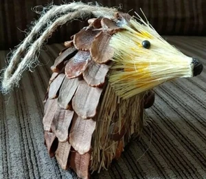 Entzückender Ananasigel Weihnachtsschmuck Urlaub Wald Tierdeko - Bild 1 von 6