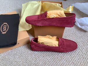 Tod's ladies Gommino Driving Shoes in red Peonia Suede Bnib sz 36