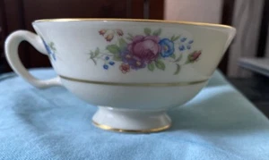 VTG Lenox Bone China "Lenox Rose" ~ Gold Trim Tea Cup Set of 2 - Picture 1 of 3