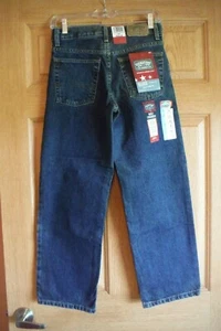 Levis Boy's 14 Regular Relaxed Fit, Straight leg Jeans, NWT - Picture 1 of 5