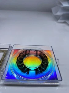 Mink Lashes (Flirtatious) - Picture 1 of 5